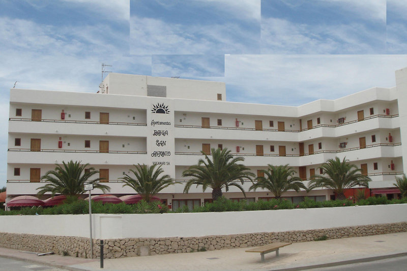 Bahia de San Antonio in Sant Antoni de Portmany, Ibiza Außenaufnahme