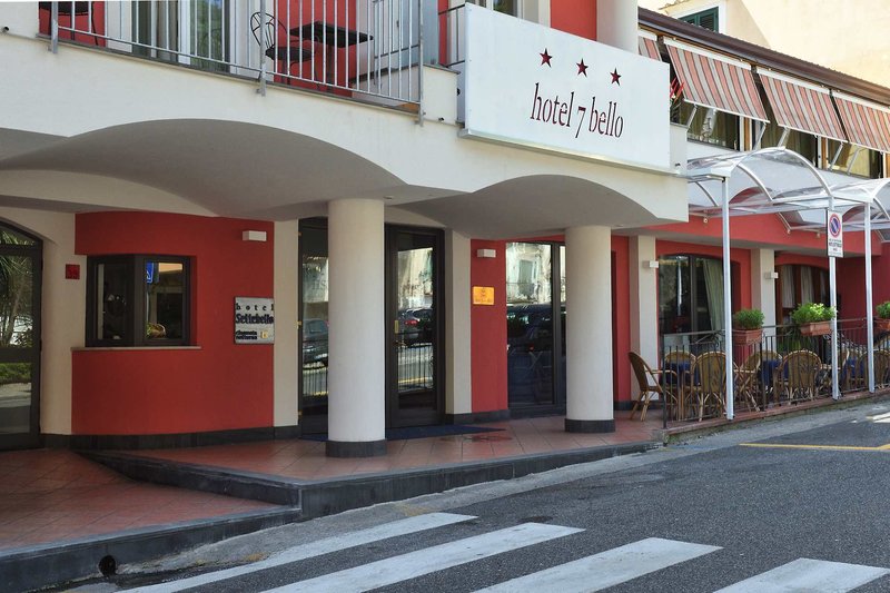 Settebello in Minori, Neapel Außenaufnahme