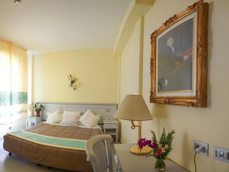 Hotel Marini in Sassari, Alghero (Sardinien) Wohnbeispiel