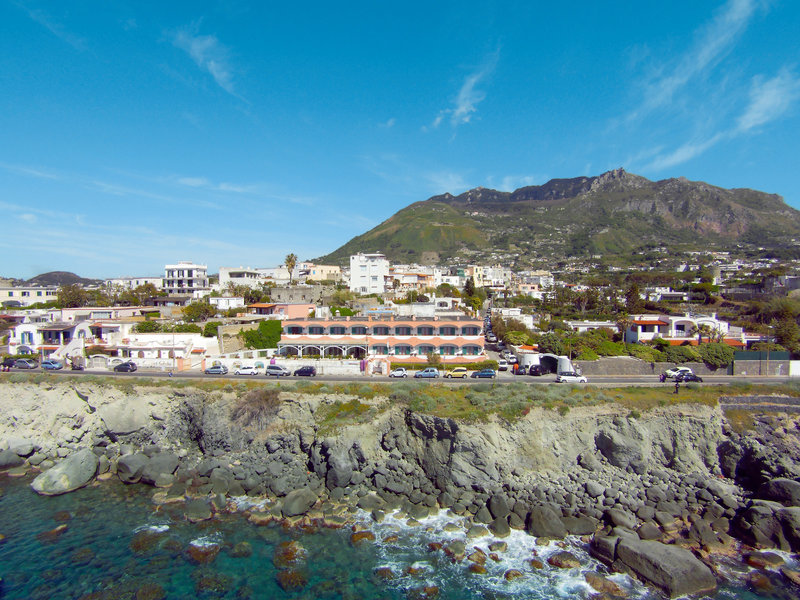 Hotel Santa Lucia in Forio, Neapel Außenaufnahme