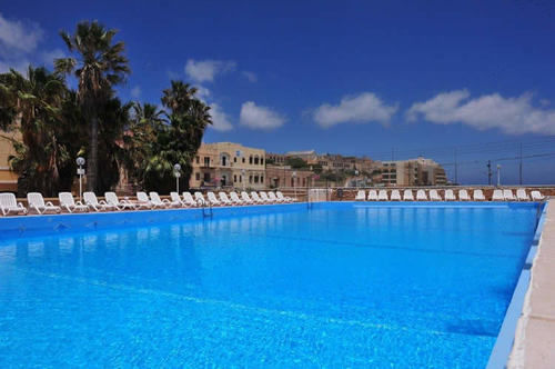 Beach Garden Hotel in San Giljan, Malta Pool