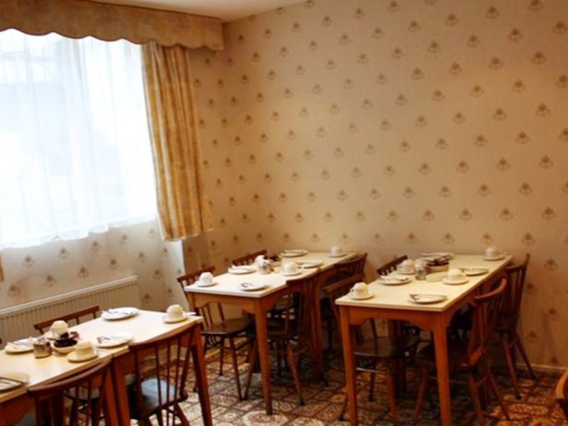 Mornington Hotel London Victoria in London, London-Stansted Restaurant