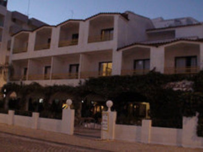 Casablanca Inn in Monte Gordo, Algarve Außenaufnahme