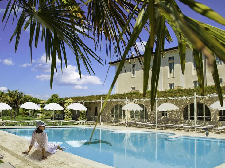 Garda Hotel San Vigilio Golf in Pozzolengo, Verona Pool