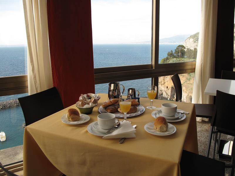 Cosmomare in Piano di Sorrento, Neapel Restaurant