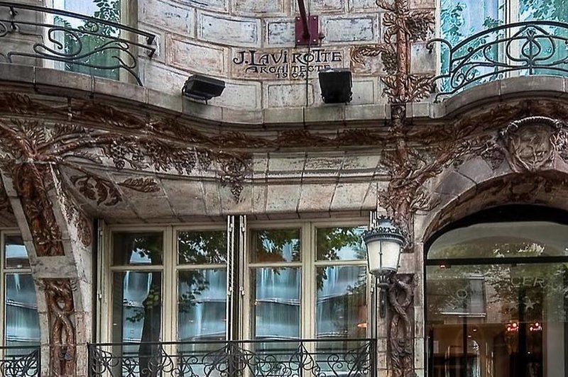 Elysees Ceramic in Paris, Paris-Charles De Gaulle Lounge/Empfang