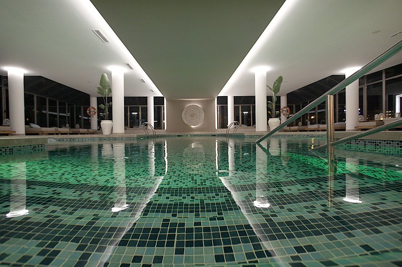 Hallenbad