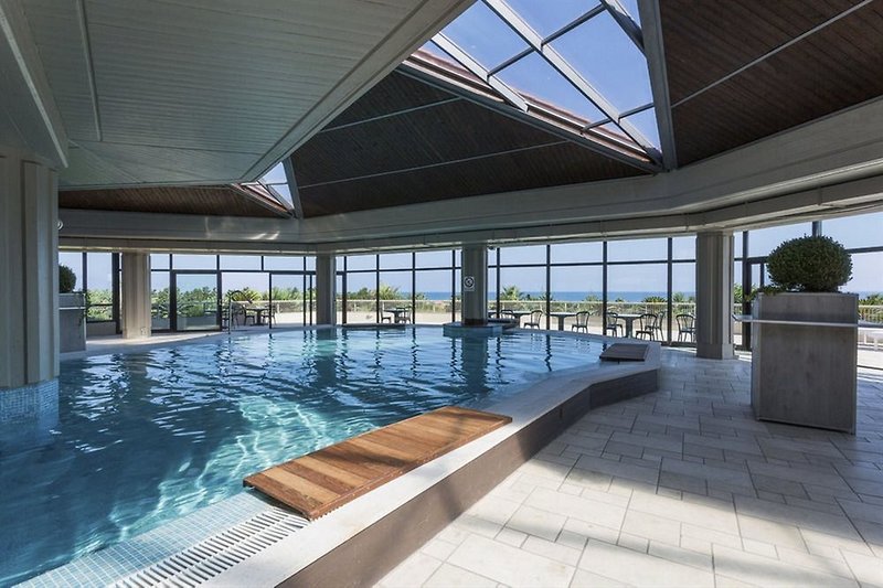 Hallenbad
