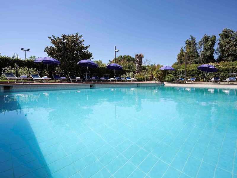 Novotel Caserta Sud in Caserta, Neapel Außenaufnahme