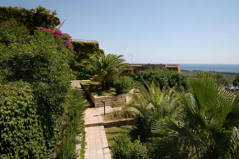 HG Porto Rhoca Resort in Squillace Lido, Lamezia Terme Garten