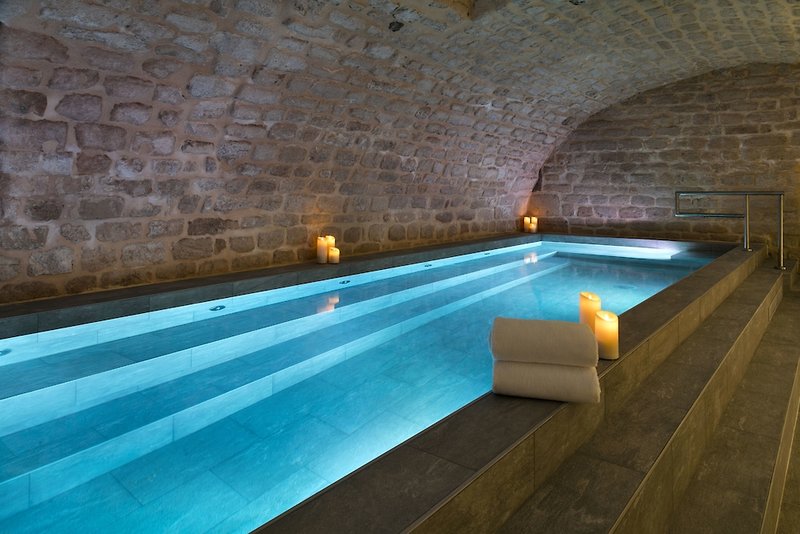 Hotel Square Louvois in Paris, Paris-Charles De Gaulle Hallenbad
