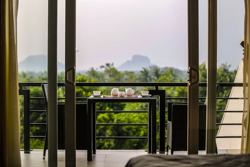 Cassandra Culture Resort in Sigiriya, Colombo Terrasse