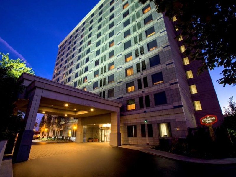 Hampton Inn NY-JFK in New York City, New York (John F Kennedy) Außenaufnahme