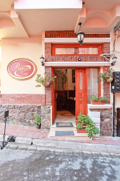 Berce Hotel in Istanbul, Istanbul Außenaufnahme