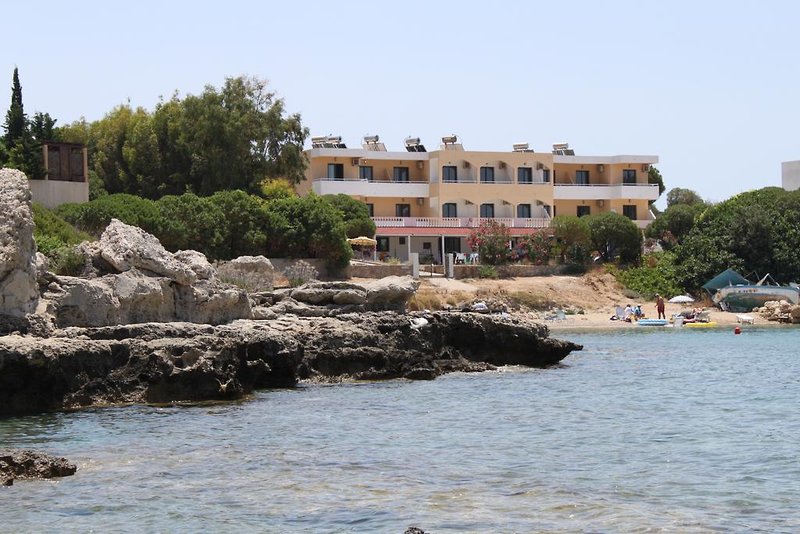 Anthi Maria Beach Apartments in Pefki, Rhodos Außenaufnahme