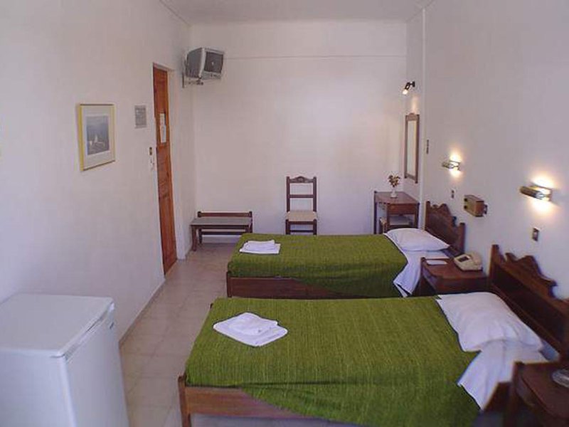 Amaryllis Hotel in Perissa, Santorini Außenaufnahme