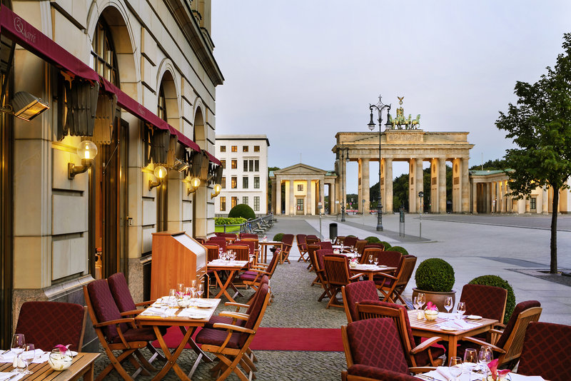 Hotel Adlon Kempinski Berlin in Berlin, Berlin-Tegel (DE) Außenaufnahme