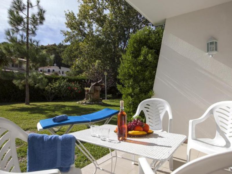 Apartamentos LEO in Port de Pollença, Mallorca Terasse