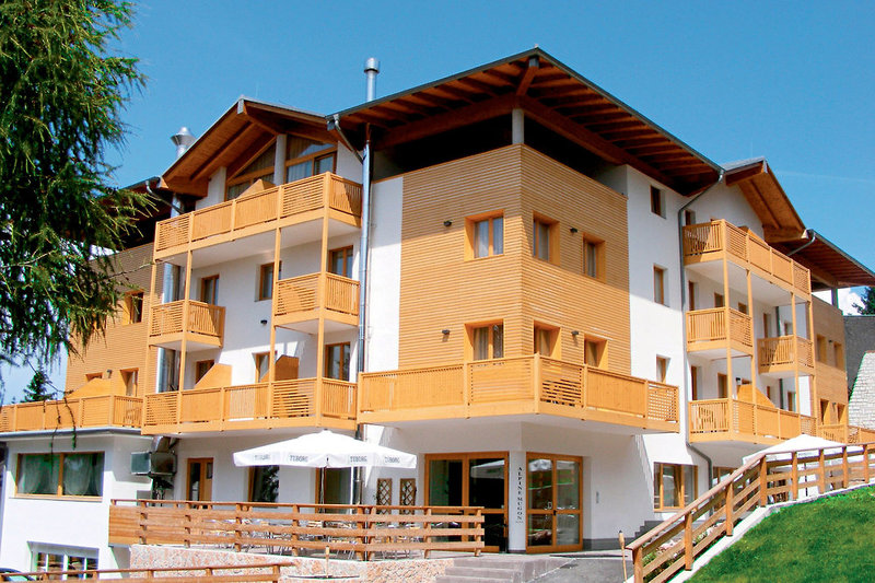 Hotel Alpine Mugon in Monte Bondone, Außenaufnahme