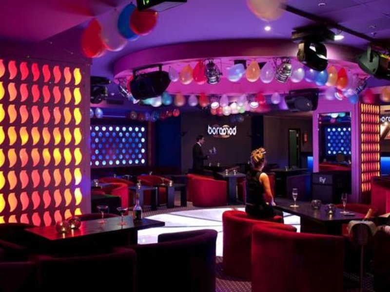 Bar