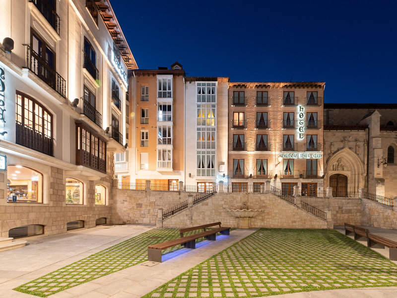 Crisol Mesón del Cid in Burgos, Bilbao Außenaufnahme
