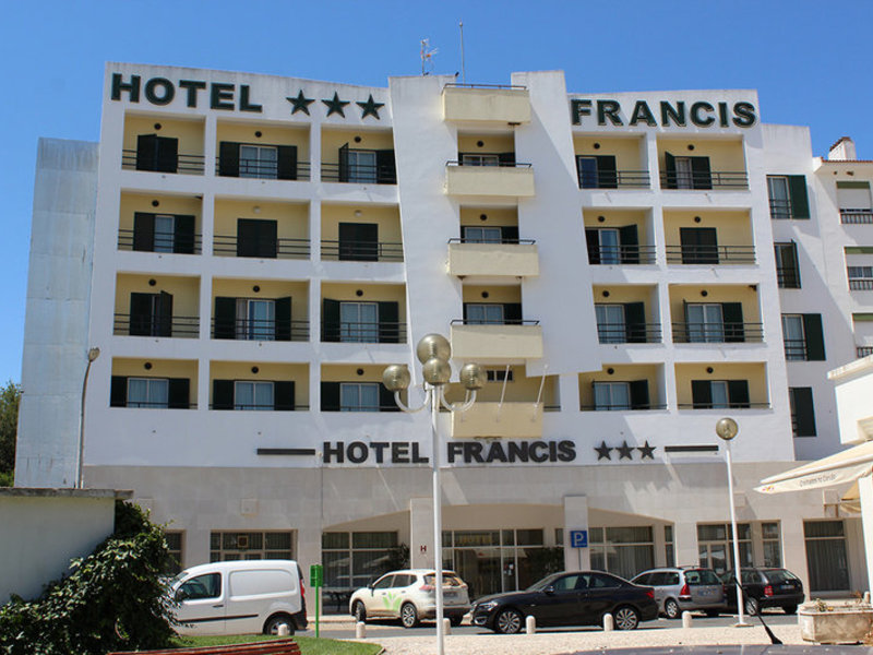 Francis in Beja, Faro Außenaufnahme