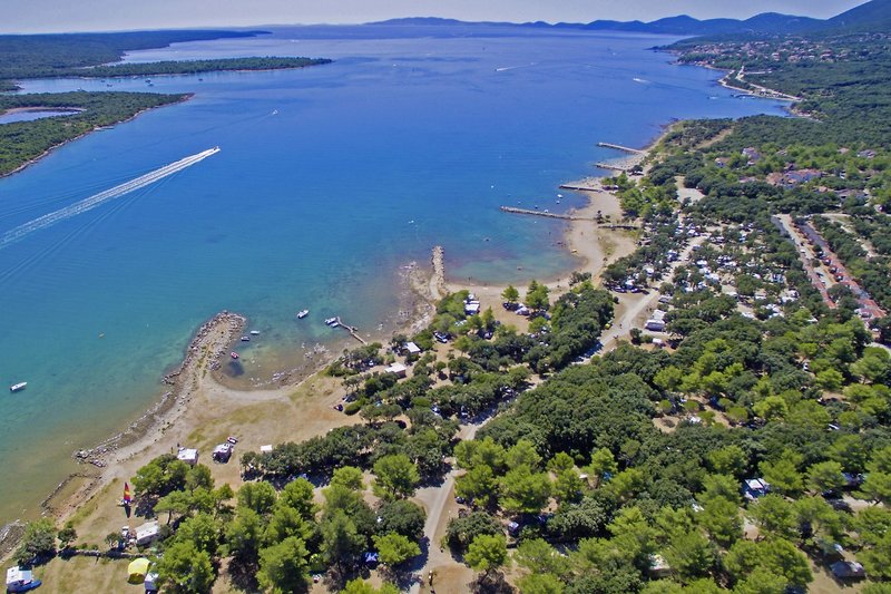 Camping Lopari in Nerezine, Rijeka (Kroatien) Landschaft