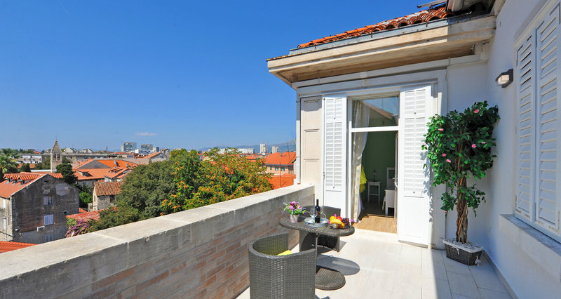 Luxury Rooms Nirvana in Split, Split (Kroatien) Terasse