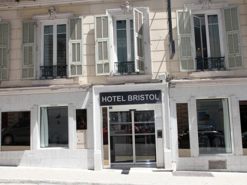 Bristol in Nizza, Nizza Außenaufnahme