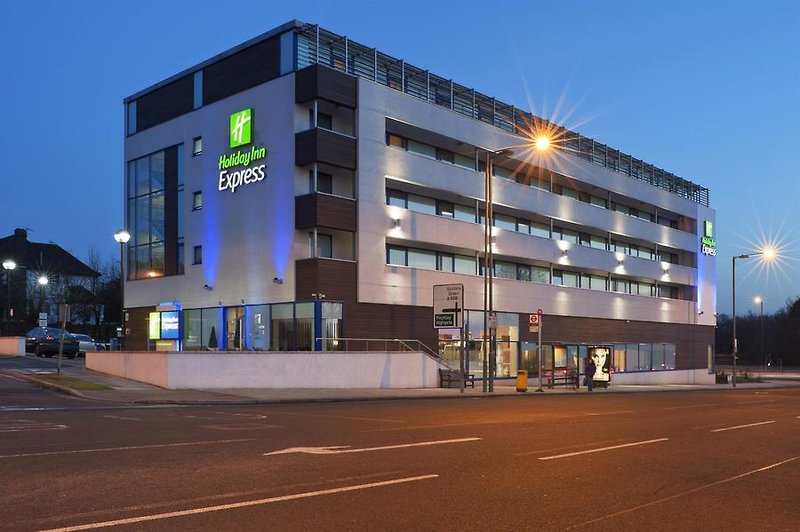 Holiday Inn Express London - Golders Green North in London, London-Stansted Außenaufnahme