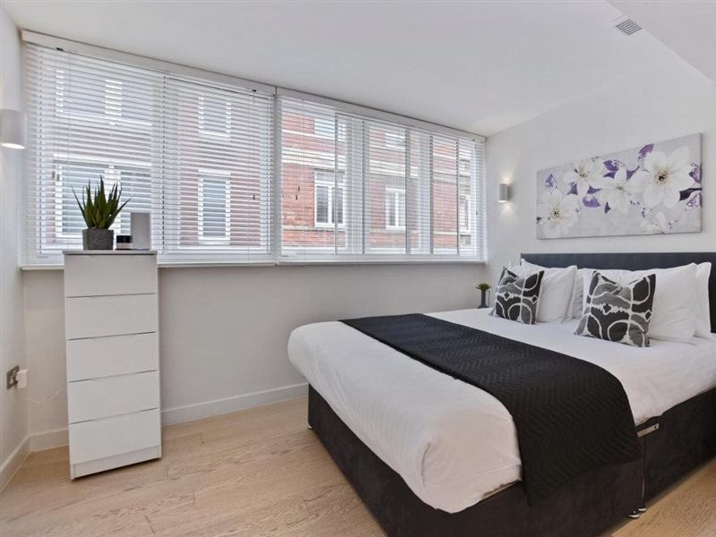 West Street by Aeria Apartments in London, London-Heathrow Wohnbeispiel