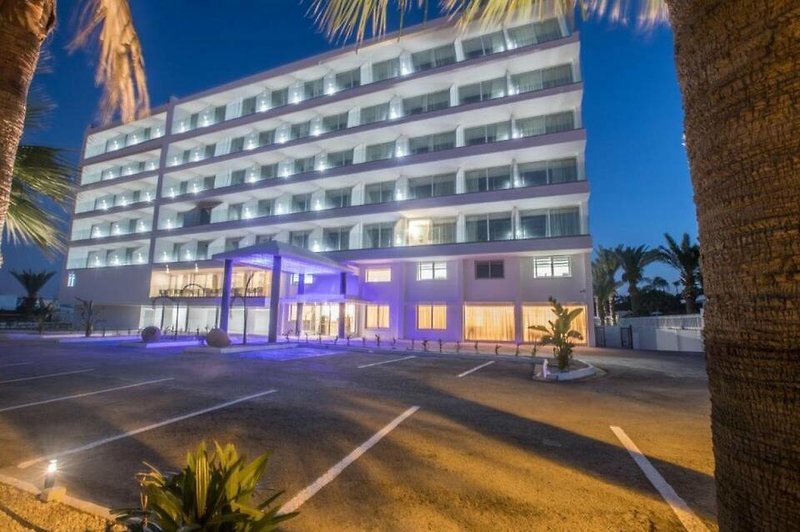 Bohemian Gardens Hotel in Pernera, Larnaca (Süden) Außenaufnahme