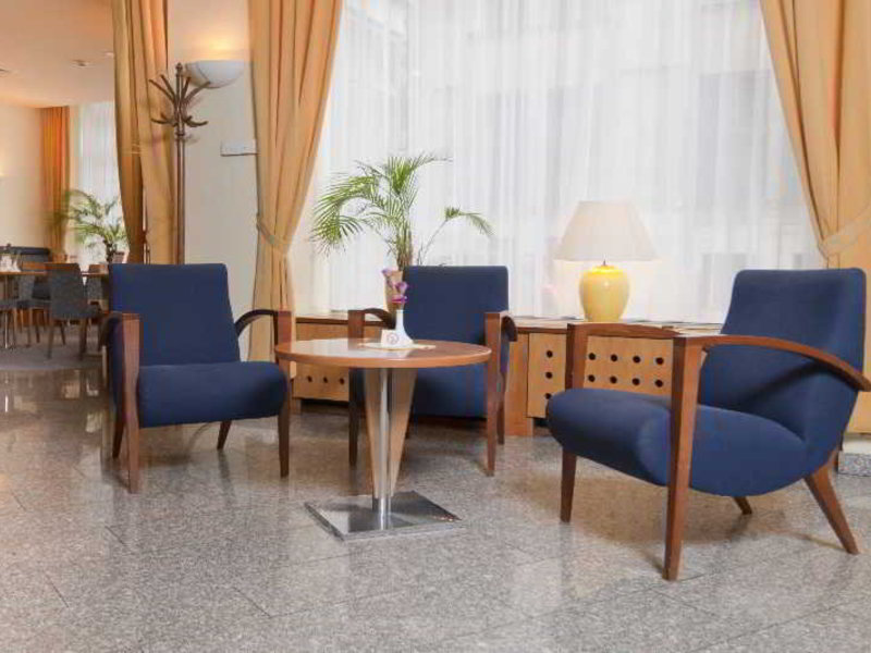 Starlight Suiten Hotel Budapest in Budapest, Budapest (HU) Wohnbeispiel