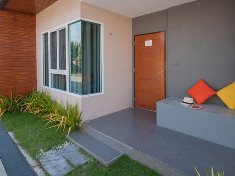 Smile Resort Sriracha in Si Racha, Bangkok Außenaufnahme