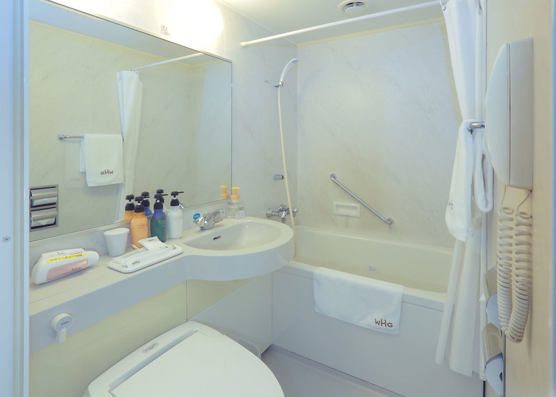 Washington Hotel Kansai Airport in Izumisano, Osaka (Japan) Badezimmer