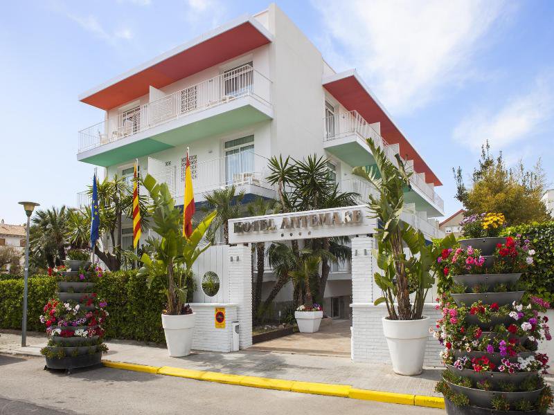 Hotel Ibersol Antemare in Sitges, Barcelona Außenaufnahme