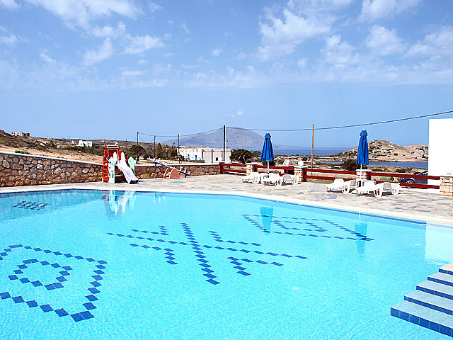 Golden Sun in Arkasa, Karpathos Pool