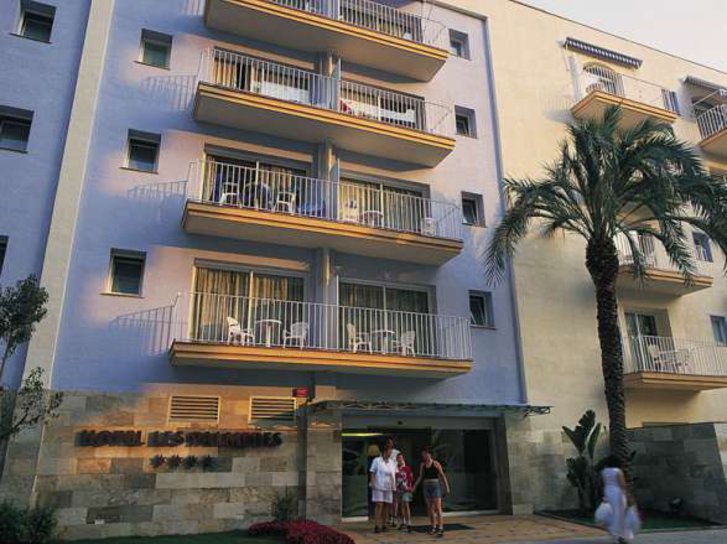 Dwo Les Palmeres in Calella de la Costa, Barcelona Außenaufnahme