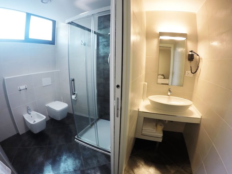 57 Res Hotel Orio in Orio al Serio, Mailand (Bergamo) Badezimmer