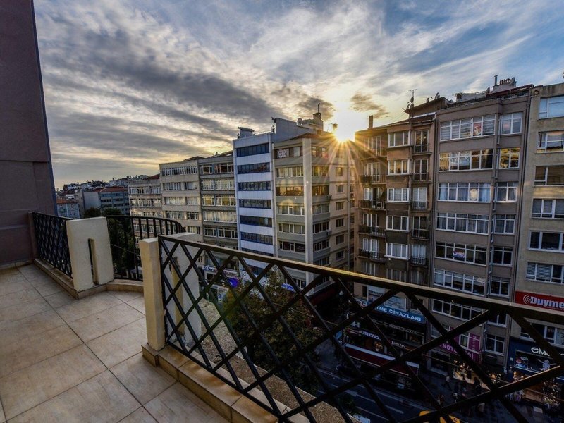 Royal Garden Suite Hotel in Istanbul, Istanbul Außenaufnahme