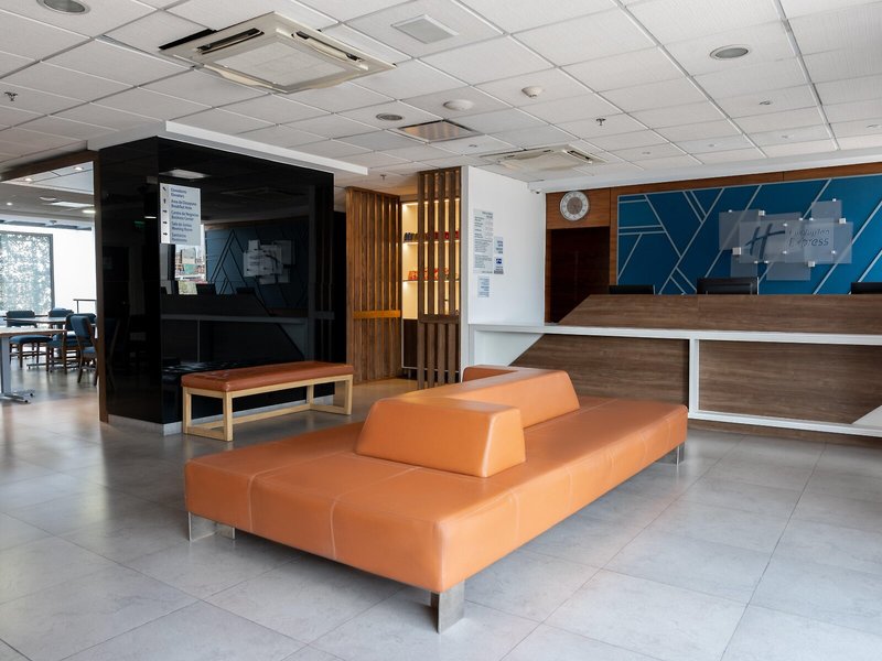 City Express Plus Satélite in Naucalpan de Juárez, Mexiko-Stadt (Mexico) Lounge/Empfang