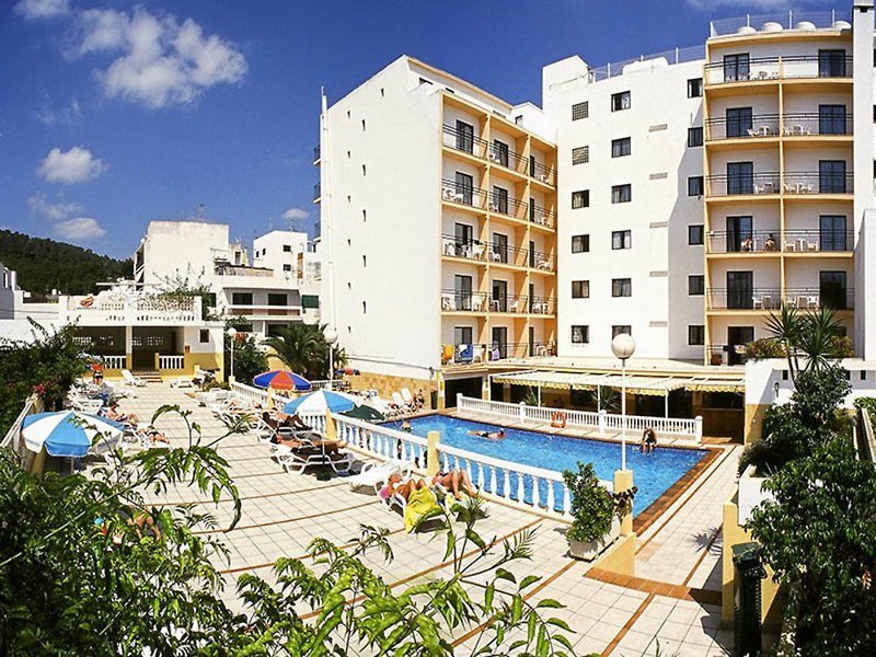 Brisa Hotel in Sant Antoni de Portmany, Ibiza Pool