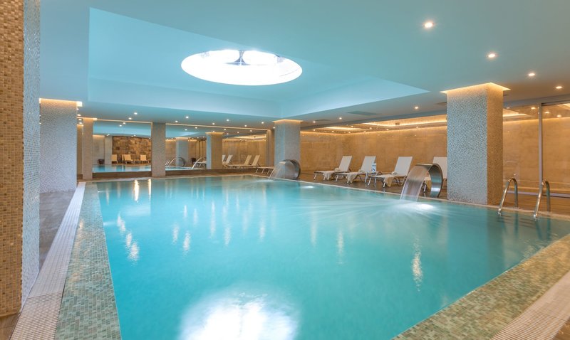 Hallenbad