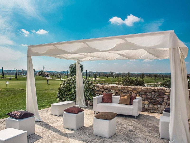 Chervò Golf Hotel Spa & Resort San Vigilio - Apartments in Pozzolengo, Verona Terrasse