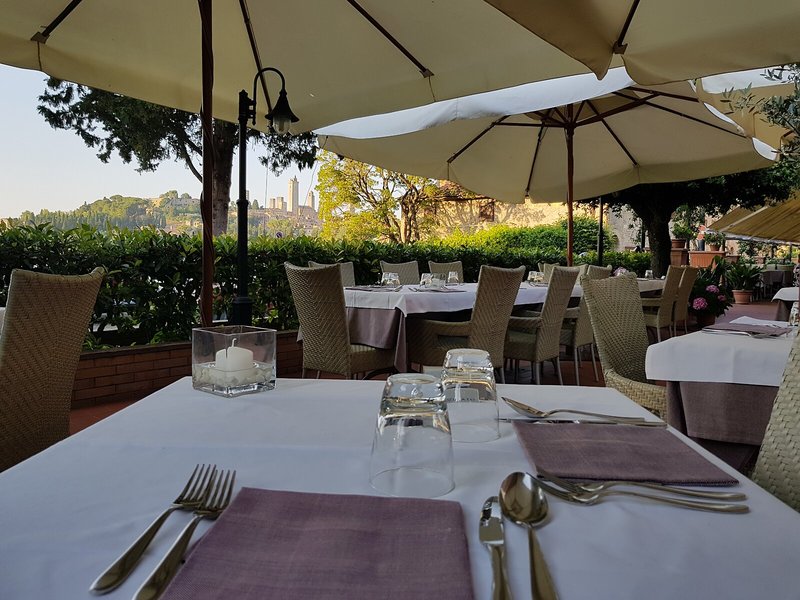 Hotel Da Graziano in San Gimignano, Florenz Terrasse