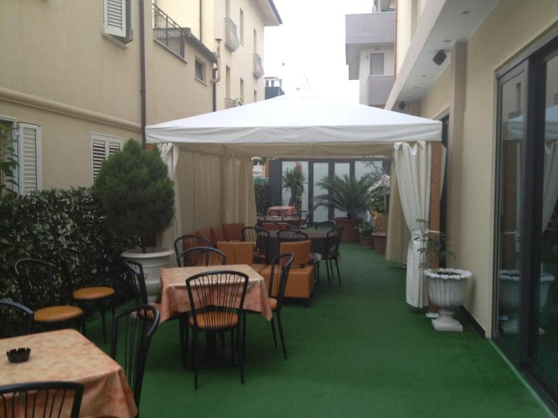 Okinawa in Miramare di Rimini, Rimini Terrasse