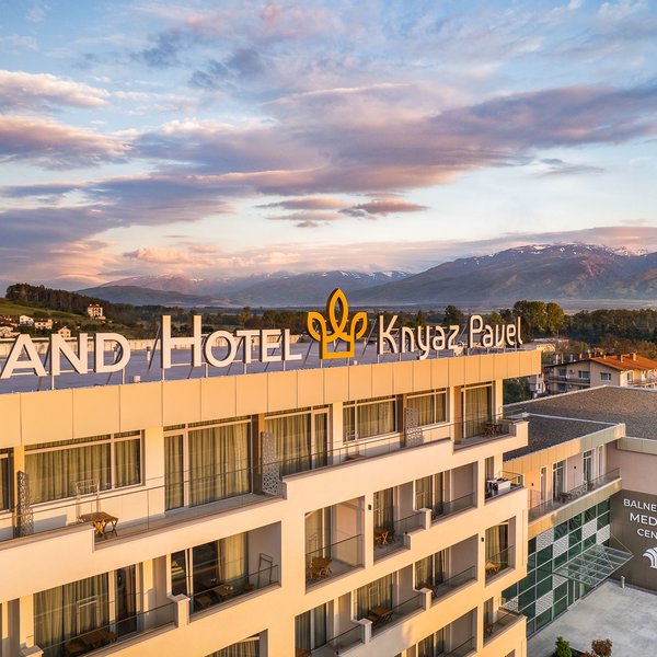 Knyaz Pavel Grand Hotel in Pawel Banja, Sofia Außenaufnahme