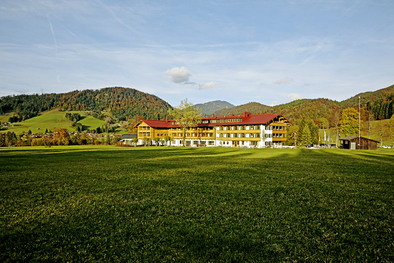 Relais & Châteaux Gut Steinbach Hotel Chalets in Reit Im Winkl, München (DE) Außenaufnahme