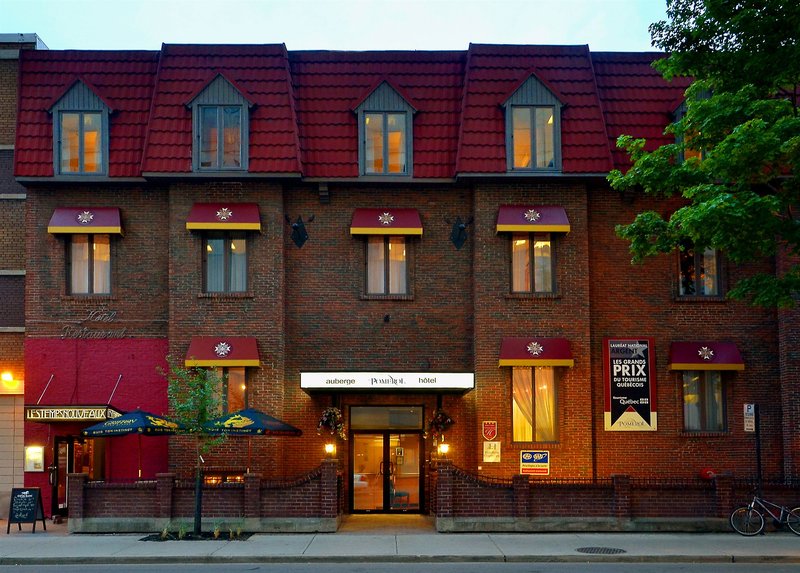Le Pomerol in Montreal, Montreal (Trudeau) Außenaufnahme