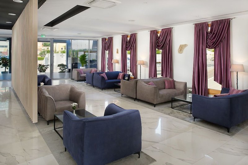 Hotel Salona Palace in Solin, Split (Kroatien) Lounge/Empfang